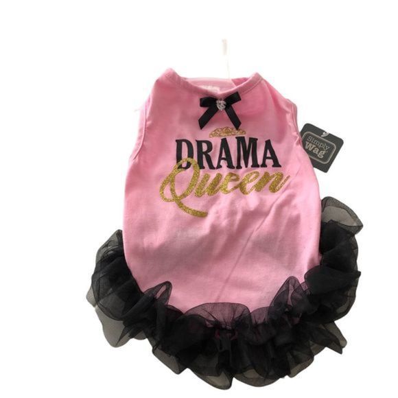Pet dress drama queen